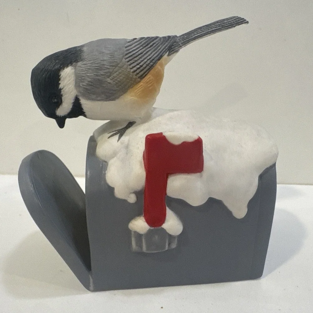 Chickadee Bird Sitting on Mailbox Figurine ANY MAIL? 1990 Princeton Gallery
